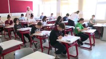 Bakan Özer: Mesleki ve teknik Anadolu liseleri yüzde 1'lik başarı diliminden öğrenci alarak tarihi başarıya imza attı