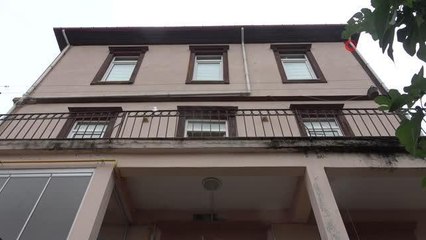 Asırlık evde sergilenen tarihi eşyalarla zamanda yolculuk