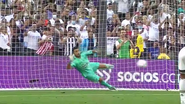 是肯定就是显示出市场九年建成的