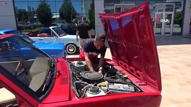 Samsun ekonomi haberleri: Samsunlu vatandaş, eski model Murat 131 otomobilleri restore ederek ikinci baharını yaşatıyor