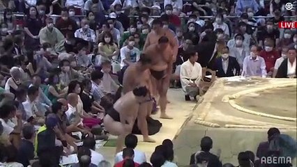 Divisions' Yusho Award ceremony - Nagoya 2022, Day 15