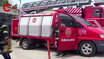 Çanakkale'de stajyer itfaiyeci Melike, hayat kurtarıyor