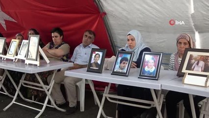 Evlat nöbetindeki aileler: "En son çocuk dağdan ininceye kadar buradayız"