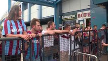 Trabzon haber | Süper Kupayı kazanan Trabzonspor'u havalimanında taraftarlar karşıladı