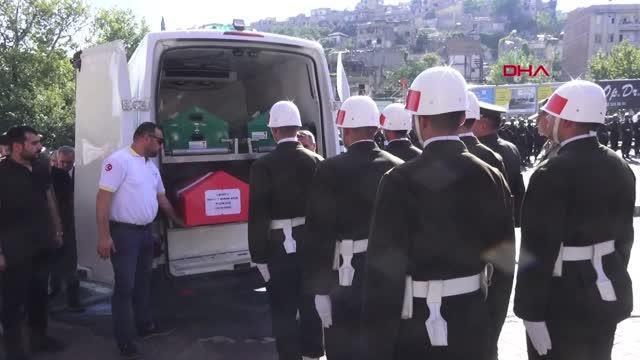 Son dakika haber! ŞEHİT PİYADE UZMAN ÇAVUŞ KEÇE GÖZYAŞLARI ARASINDA TOPRAĞA VERİLDİ