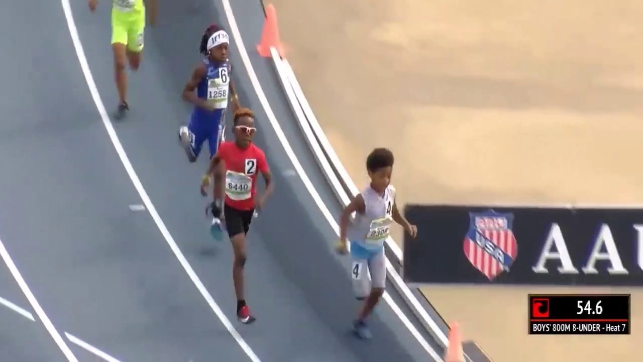 8-Year-Old Drops Monster 800m Kick