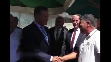 Mustafa Sarıgül'ün selam verdiği vatandaş gülme krizine girdi
