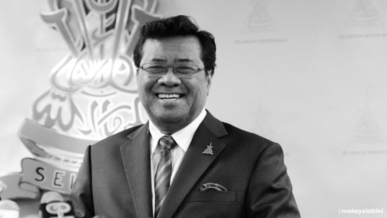 Former Selangor MB Khalid Ibrahim passes away