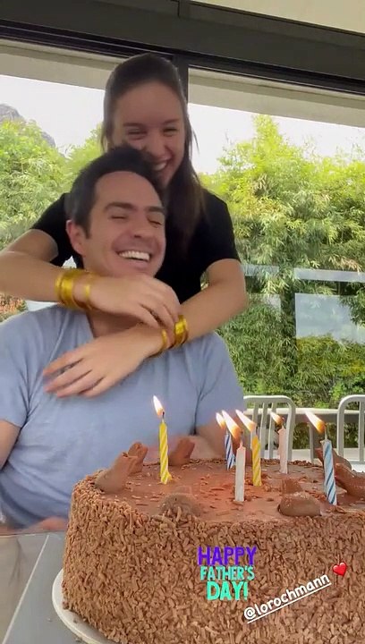 MAURICIO OCHMANN FESTEJANDO EL DÍA DEL PAP´S CON SU HIJA MAYOR