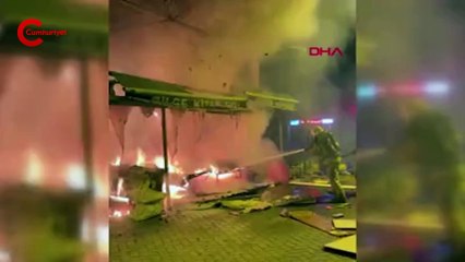 Bakırköy'deki Kitapçılar Köprüsü'nde yangın: Kitaplar alev alev yandı!