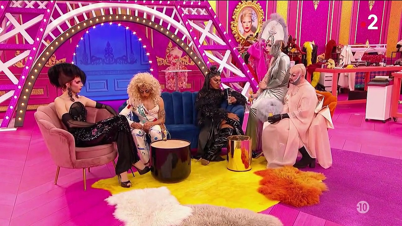 Soa de Muse critique Lolita Banana dans l'épisode 6 de Drag Race France : les candidates la défendent après des menaces sur le web