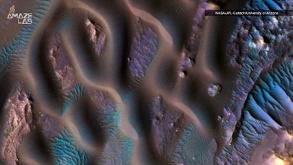 This Blue Image of Mars Will Change the Way You Think About the Red Planet’s Surface