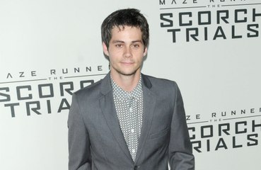 Dylan O'Brien elogia Taylor Swift: 'Seria uma ótima cineasta'