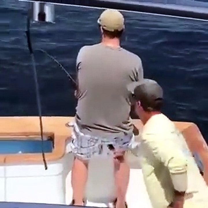 La blague de la pêche au gros n'a pas pris une ride
