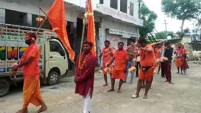 दौसा. नीलकंठ के दर उमड़े श्रद्धालु, शहर में कावड़ यात्राओं की धूम
