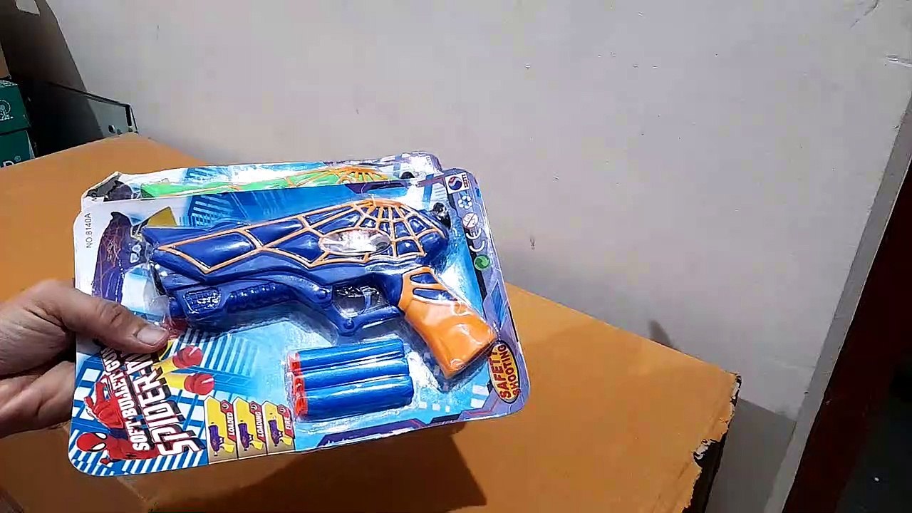 Unboxing and Review of Spiderman Soft Bullets Gun Toys for Kids gift