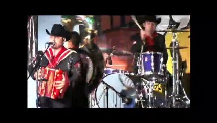 Inicio Y Cierre La Troca De 3 Colores 2010 DVD