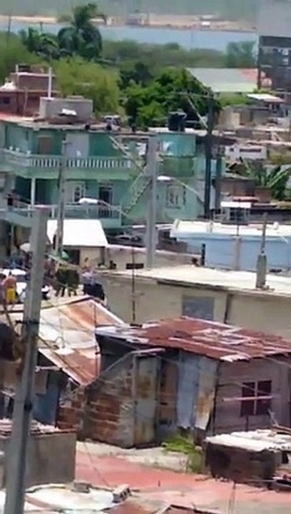 Cubanos protestan en en Altamira, Santiago de Cuba