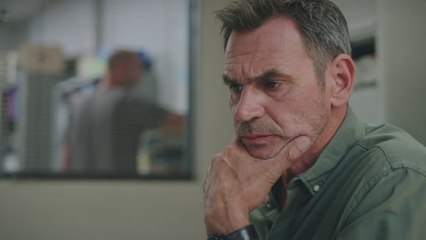 Plus Belle la Vie - Patrick enquête sur le crush d'Emilie