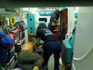 Son dakika haberi! Otomobil tamircisi iş yerinde uğradığı silahlı saldırıda ağır yaralandı