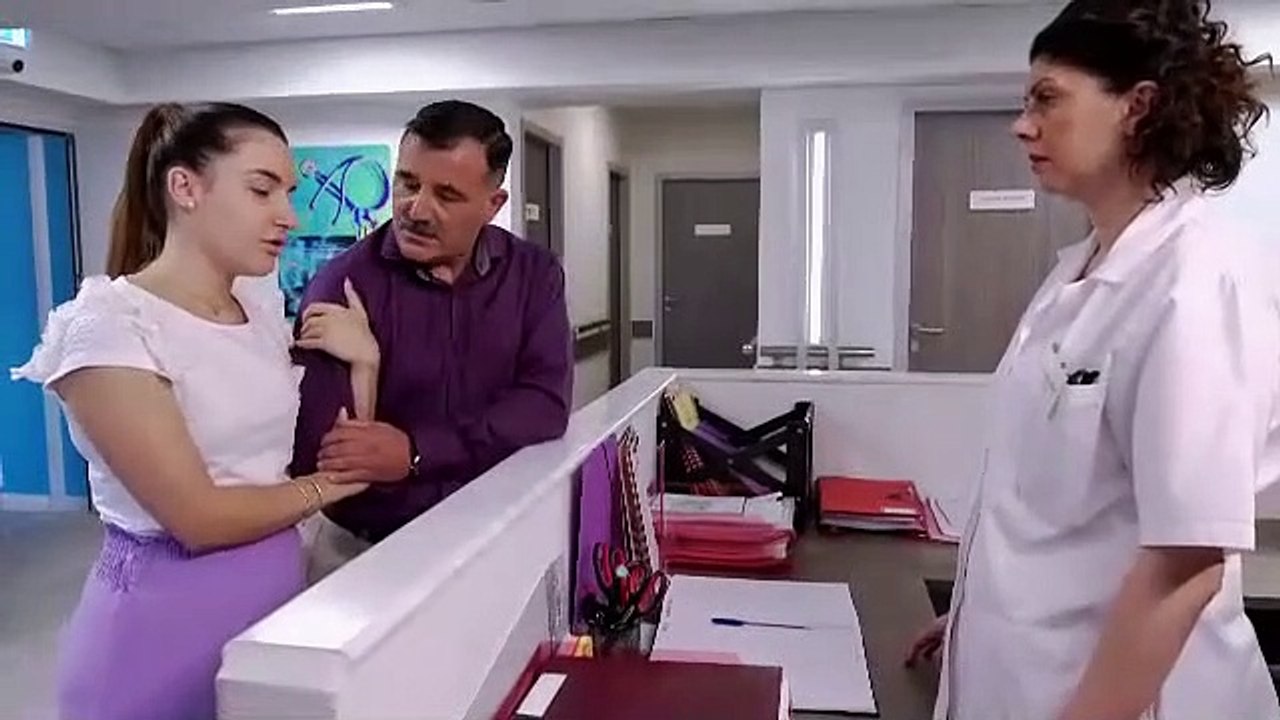 κλινική S01E13