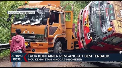 Truk Kontainer Pengangkut Besi Terbalik, Picu Kemacetan Hingga 3 Kilometer