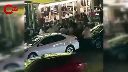 Ünlü işkembecide “yanlış sipariş” kavgası kamerada: Canını zor kurtardı