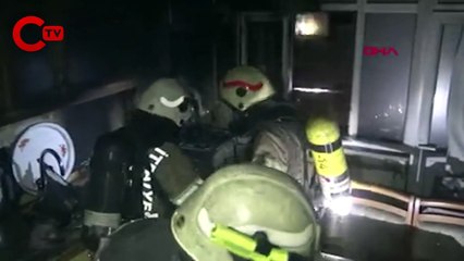 Avcılar'da bulaşık makinesi yangın çıkardı