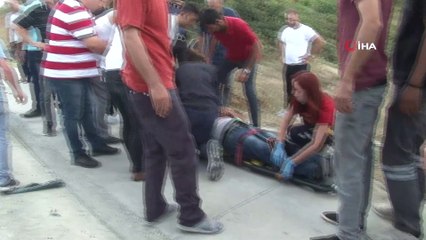 İstanbul’da feci trafik kazası! Can pazarı kamerada… Toplanıp otomobili tuttular