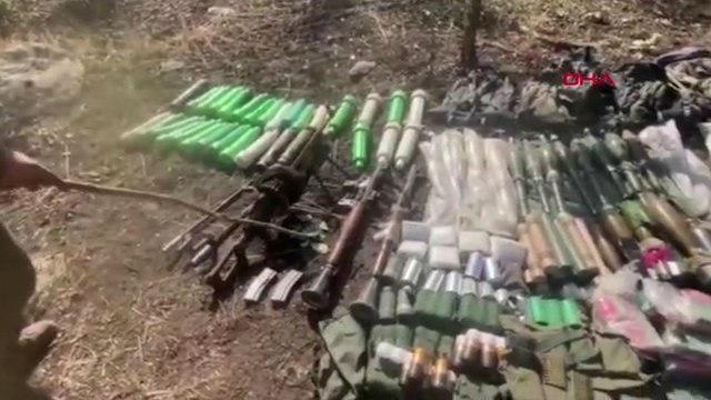 MSB: Pençe- Kilit bölgesinde çok sayıda silah ve mühimmat ele geçirildi