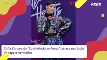 Sofia Carson: 25 looks no tapete vermelho da atriz de 