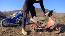 2-Stroke_Scooter_YAMAHA_edition_Valentino_Rossi_-_Restoration_Abandoned_minibike_49cc