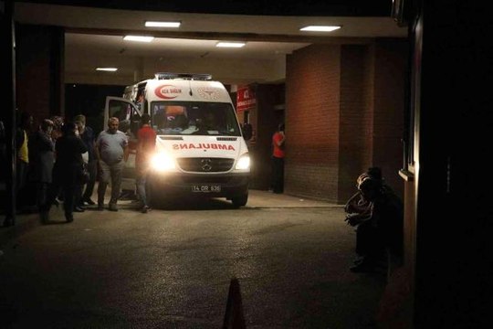 Bolu 3. sayfa haberi... Bolu'da tekstil işçisi 28 kişi zehirlenme şüphesiyle hastaneye başvurdu