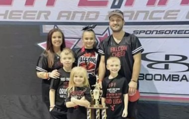 'Beloved' Cheer Coach and Her 4 Kids Among 7 Killed in Wrong-Way Crash: 'A Very Loving Family'