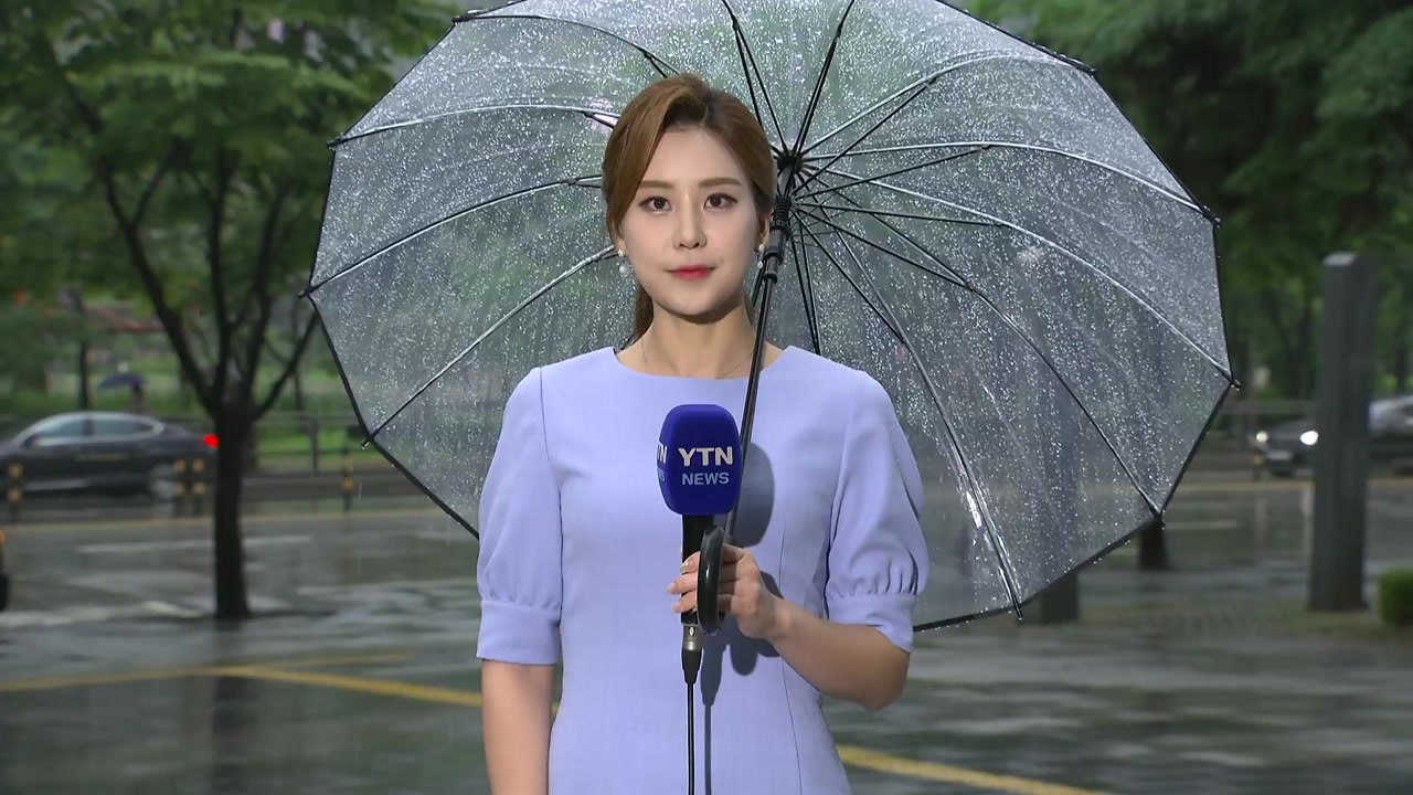 [날씨] 경기 남부 '호우특보', 시간당 30mm↑...무더위 계속 / YTN