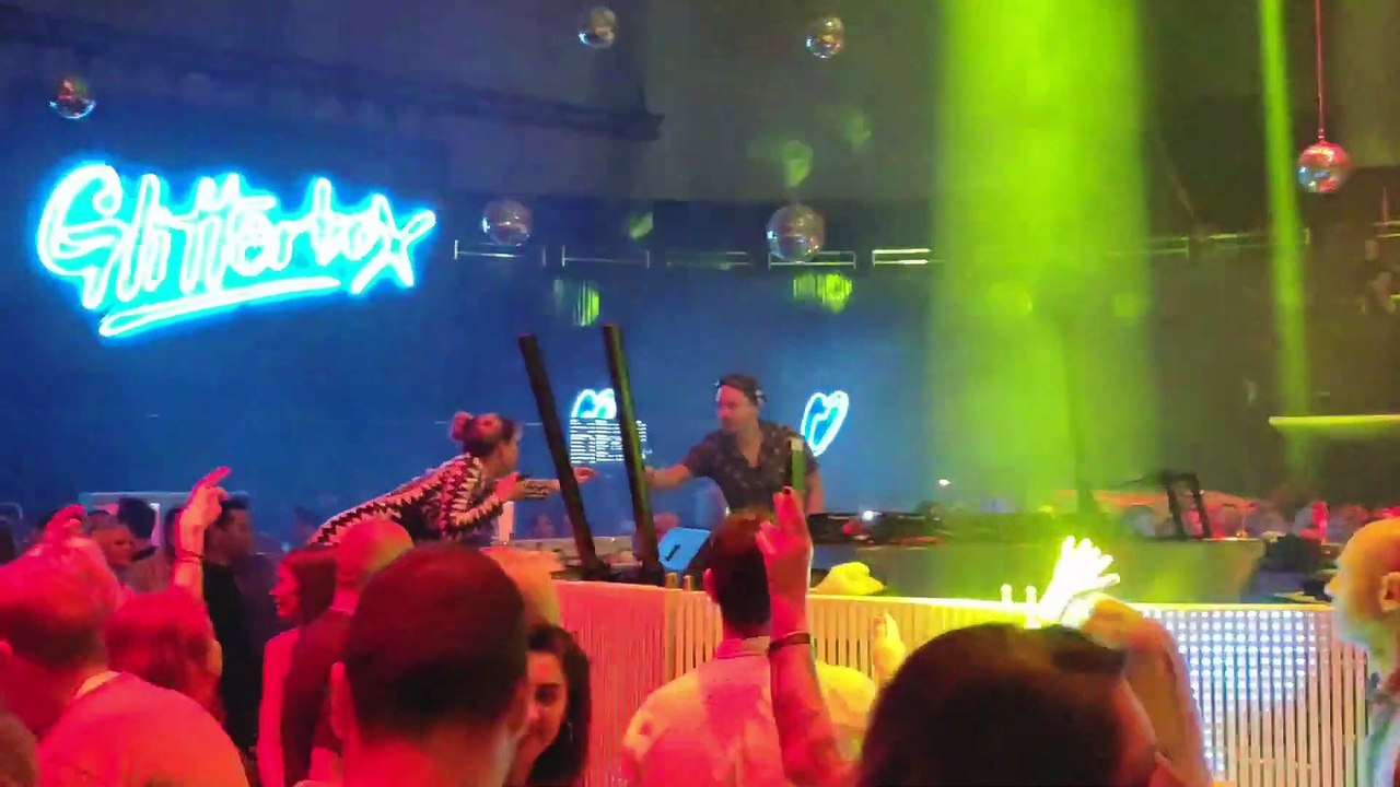 Purple Disco Machine & Bosq Feat. Kaleta - Wake Up! (Sandy Dupuy Extended Mix) 128 BPM (Official Video)