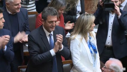 Massa formalizó renuncia a la Cámara Baja argentina antes de jurar como ministro