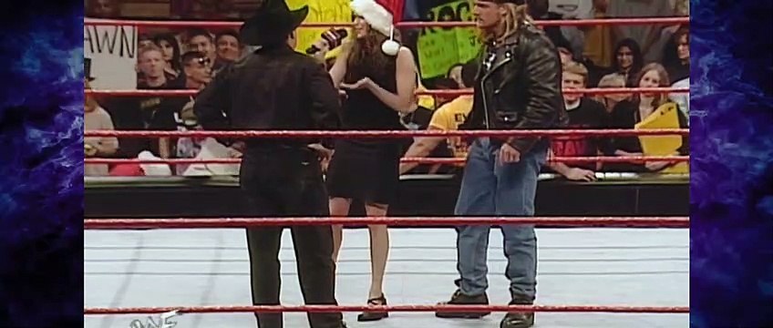 Triple H and Stephanie Mcmahon-Helmsleys Raw Christmas