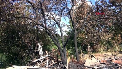 Yangında 5'i çocuk 11 kişi mahsur kaldı