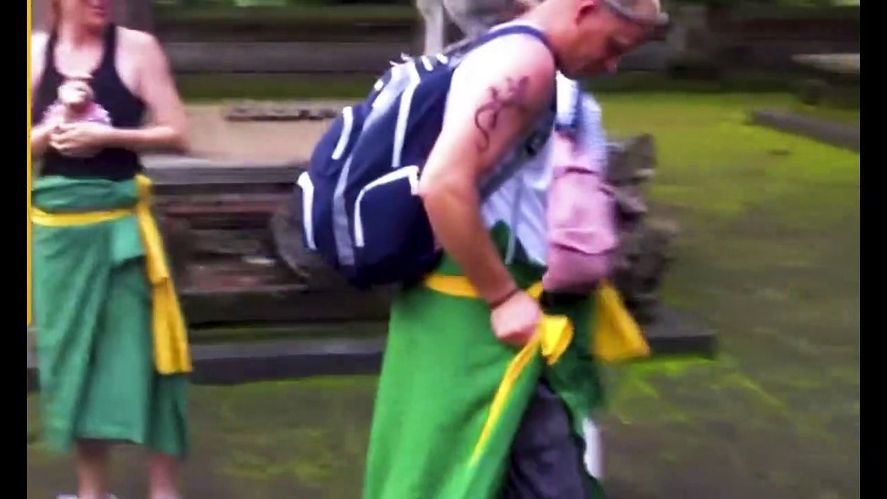 top 25 funniest and embarrassing moments caught on camera video