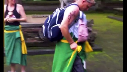 top 25 funniest and embarrassing moments caught on camera