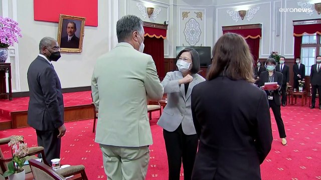 Нэнси Пелоси на Тайване: дружеский визит и гнев Китая