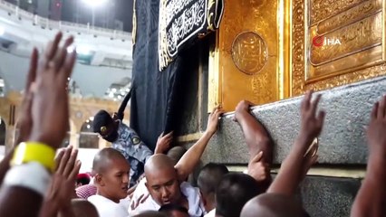 Kabe'de eski normale dönüş! 2.5 yıl sonra kaldırıldı