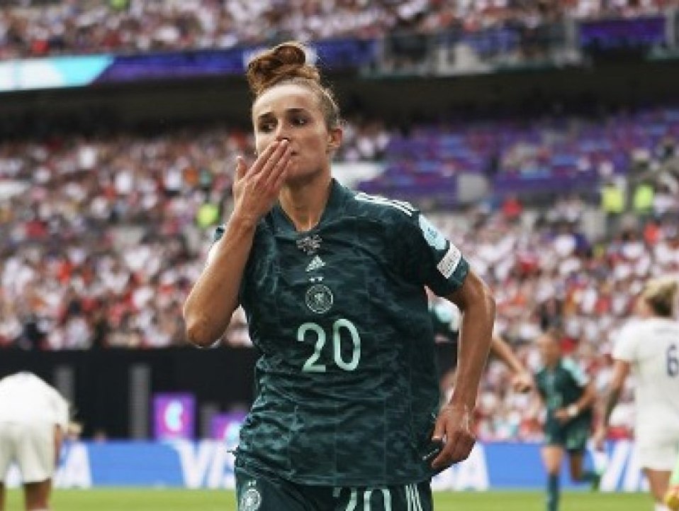 Deutschlands Fußballerinnen sind 'Sportlerinnen des Monats'