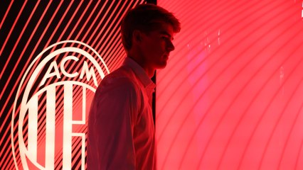 Behind The Scenes: Charles De Ketelaere