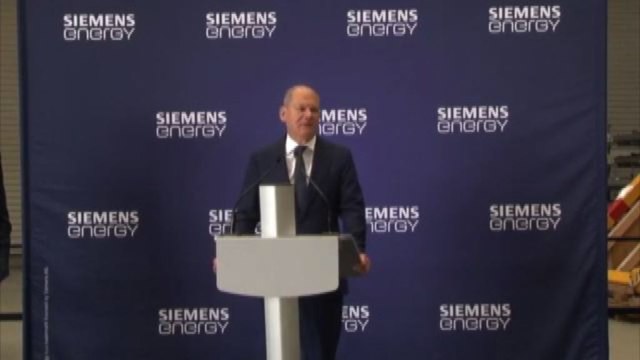 Germania, Scholz: Può avere senso prolungare centrali nucleari