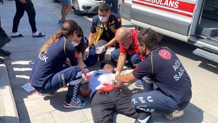 İki arkadaşın bıçaklı kavgası kanlı bitti