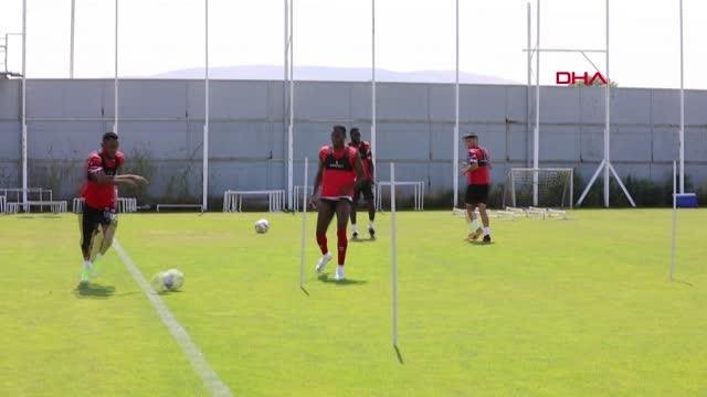 Sivas gündem haberleri... SPOR Sivasspor, Gaziantep FK maçı hazırlıklarını sürdürdü