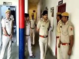 superintendent of police surprise inspection: प्रत्येक अधिकारी से जानी पेंडिंग पत्रावलियां, बदमाशों के खिलाफ ठोस कार्रवाई के निर्देश-video