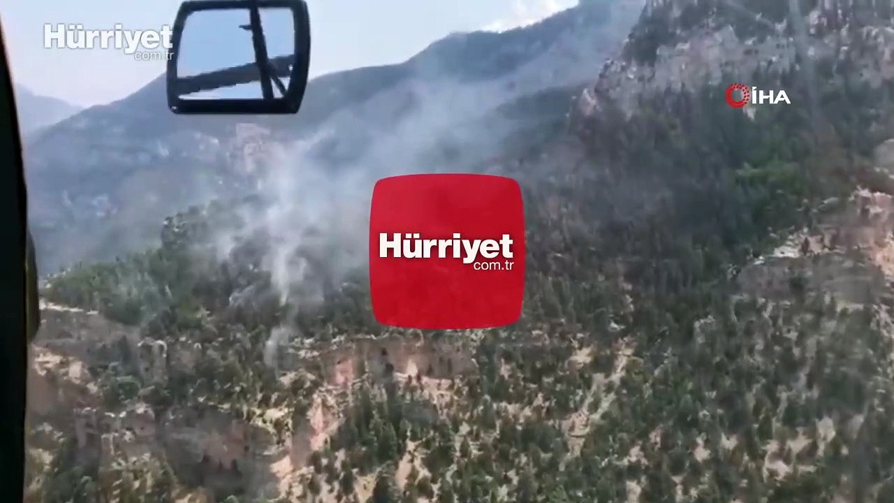 Mersin'deki orman yangınına müdahale ediliyor